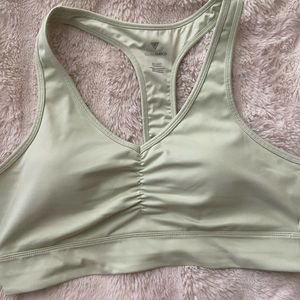 Yogasmoga Green sports bra